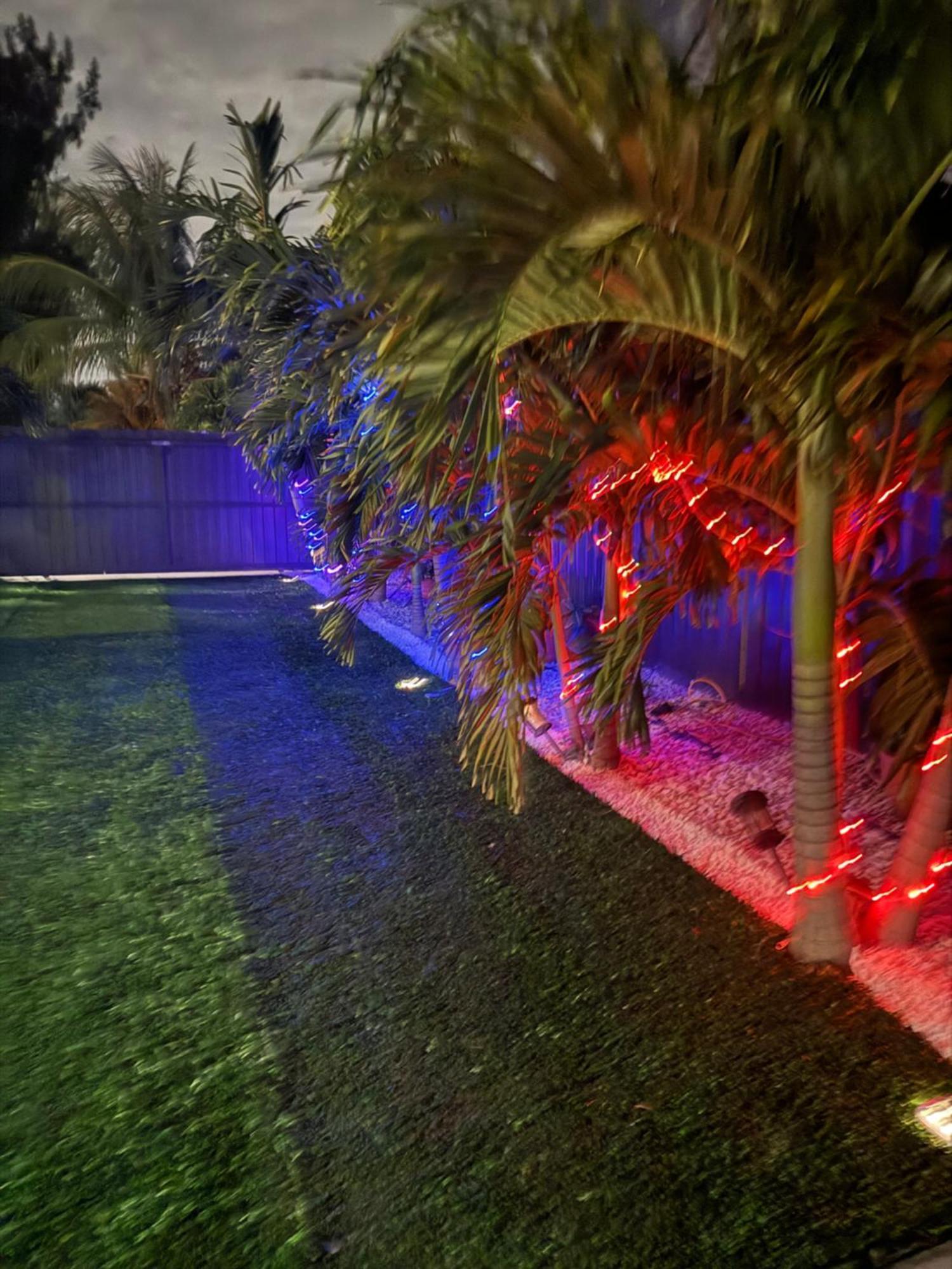 Paradise Oasis1 Golden Glades エクステリア 写真